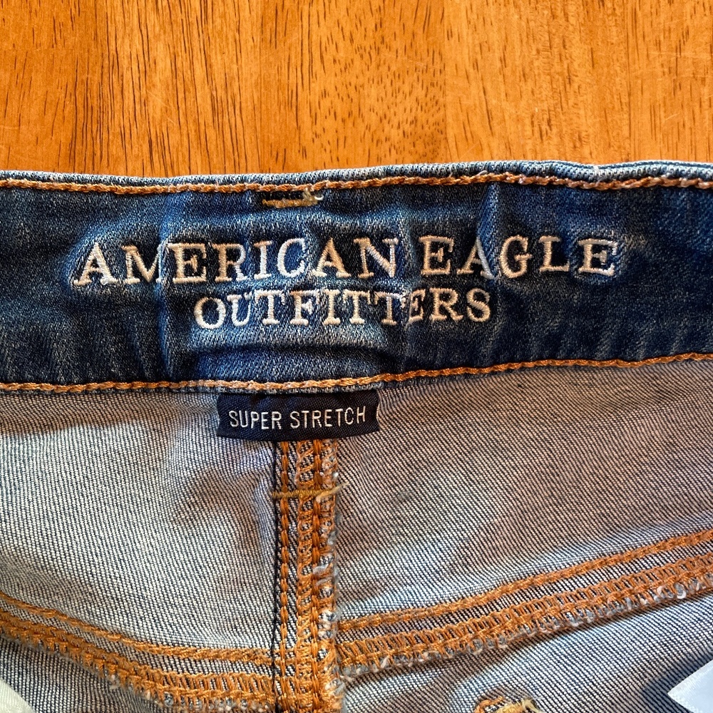 Shorts - Picture 3 of 4